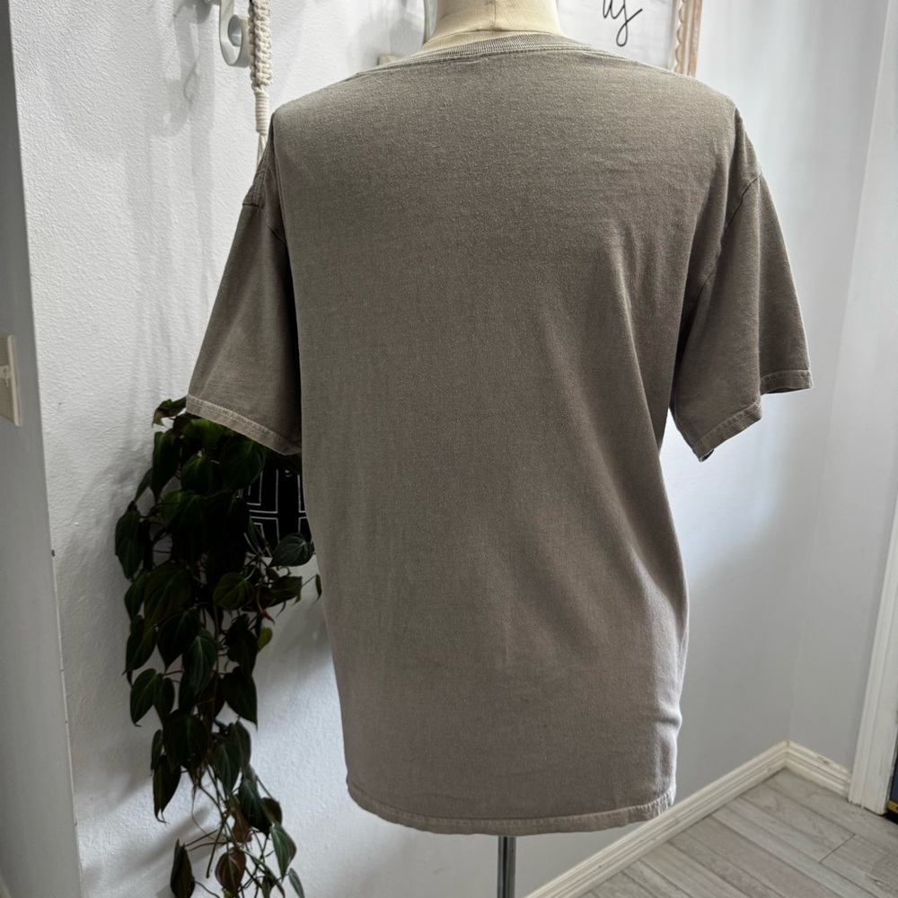 PacSun Daytona Gray Casual T-Shirt - Picture 3 of 4